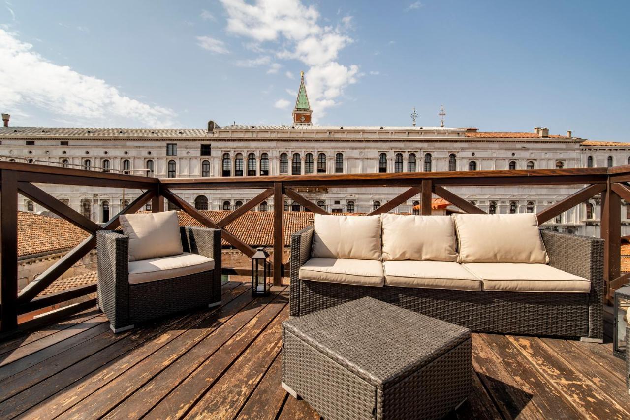 St. Mark Ca' Algi -Apartment With Beautiful Roof Terrace 베니스 외부 사진